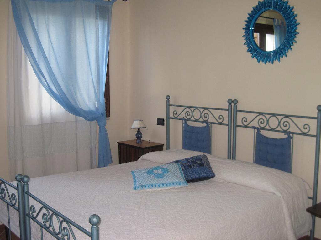 Tenuta Don Ballore Galtellì Szoba fotó